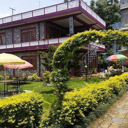 Galaxy Inn Guest House Pokhara Exterior photo